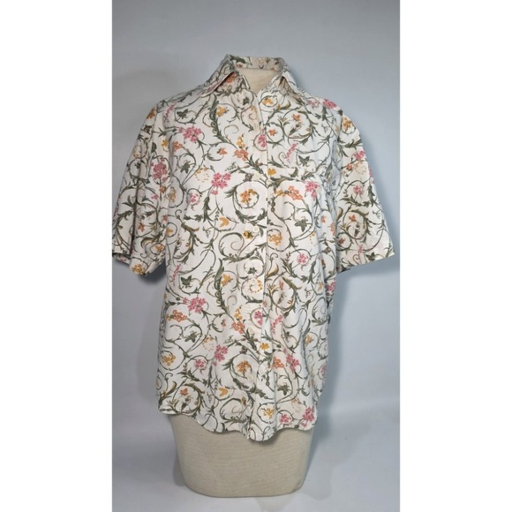 Vintage‎ iLio Floral Cottagecore Button Up Garden Shirt Size Small 100% Cotton